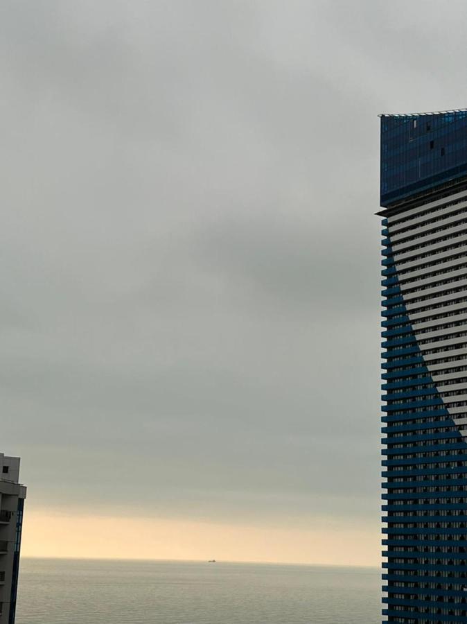 Apartament Delux Sea View Batumi Exteriör bild