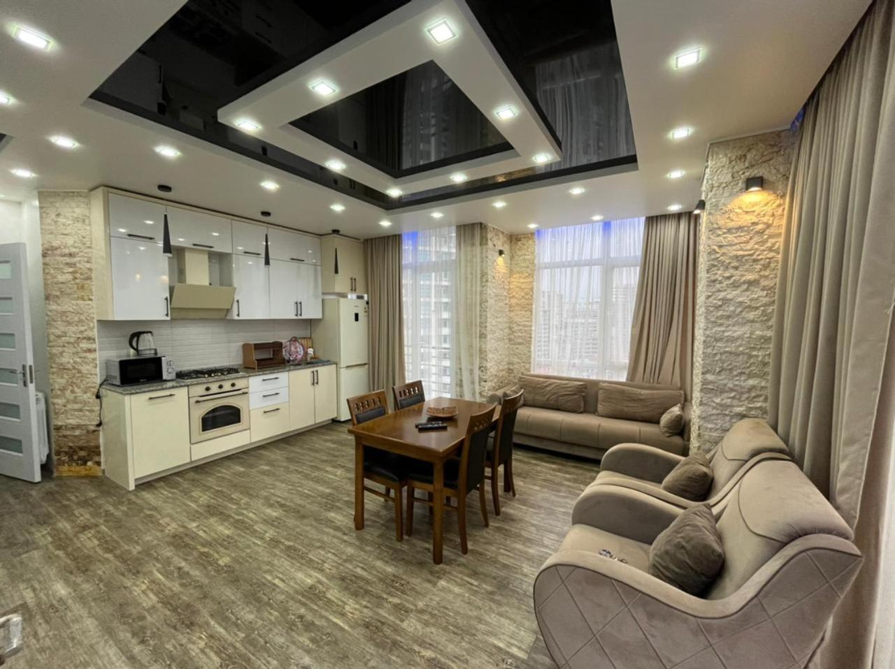 Apartament Delux Sea View Batumi Rum bild